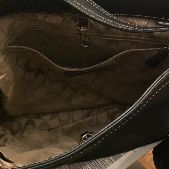 Coach leather bag - Picture 4 of 4